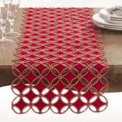 Saro Lifestyle Buche De Noel Collection Holiday Cutwork Design Table Runner, 16"x68", Red
