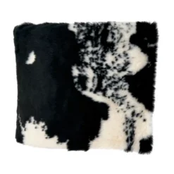 Saro Lifestyle Faux Fur Cow Hide Throw -Saro Lifestyle GUEST 1b8fcc11 54ae 4920 945a 40f218d49c80