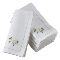 Saro Lifestyle Handmade Magnolia Embroidery Napkin With Hemstitched Border (Set Of 6), 20"x20", White -Saro Lifestyle GUEST 1c2588bd 5ab8 4a98 8428 00fa3a235b00