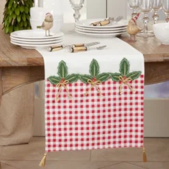 Saro Lifestyle Holly Design Buffalo Plaid Table Runner -Saro Lifestyle GUEST 3c4beb98 fa61 437a 8f5b 3f85a5fb8fd1
