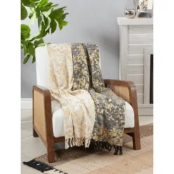 Saro Lifestyle Foil Print Design Two-Tone Throw Blanket 5 Saro Lifestyle Foil Print Design Two-Tone Throw Blanket -Saro Lifestyle GUEST 3e1e68fe e7c1 48dd ab86 5f01d55d288c