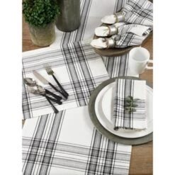 Saro Lifestyle Plaid Pattern Cotton Table Placemats