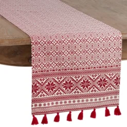 Saro Lifestyle Christmas Pattern Cotton Table Runner -Saro Lifestyle GUEST 5a91bbb1 c4fa 47ab 96e6 517deeb6999f