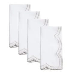 Saro Lifestyle Embroidered Polka Dot Napkin W/ Scallop Edge (Set Of 4)