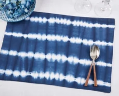 Saro Lifestyle Modern Tie Dye Placemats With Striped Pattern (Set Of 4), 14"x20", Blue 6 Saro Lifestyle Modern Tie Dye Placemats With Striped Pattern (Set Of 4), 14"x20", Blue -Saro Lifestyle GUEST 82535f71 5219 446b ba48 cadc0de0de99