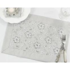 Saro Lifestyle Floral Design Placemats (Set Of 4) -Saro Lifestyle GUEST 9cc8d828 a40c 4a51 b003 786bcea4b0d3