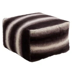 Saro Lifestyle Floor Pouf With Animal Print Faux Fur Design -Saro Lifestyle GUEST bb76a4ed 6648 40f4 8ea2 ee57616e8e6b
