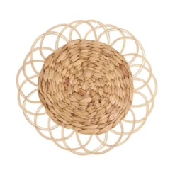Saro Lifestyle Natural Blend Rattan And Hyacinth Charger Plate (Set Of 4), 13"x13", Beige -Saro Lifestyle GUEST ddd06b1e a90f 487c 9057 53a12f40aaed
